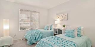 3bd/2.5ba Bellevue Condo Gallery 23