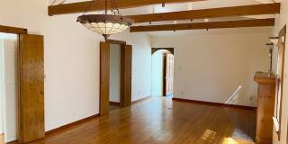 27 Hurricane St Gallery 8