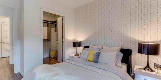 One Lakefront Gallery 6