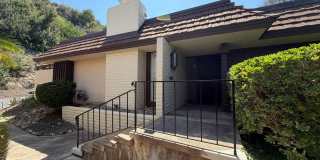 Peaceful, Quiet and Bright - Recently Remodeled 2/2 in Talmadge Gallery 1