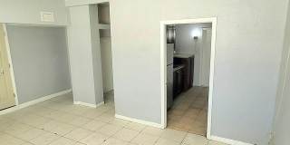 4419 Northwest 17th Avenue Gallery 1