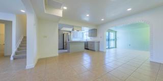 4558 N 15TH Avenue Gallery 9