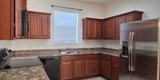 Pet Friendly Home in Southern Ridge Gallery 17