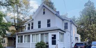 82 Ivy Street Gallery 1