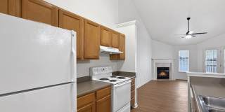 Luxurious Lakeside Living: Spacious 2-Bedroom Retreat starting at $1,339 - $1,424 Luxurious Lakeside Living: Spacious 2-Bedroom Retreat starting at $1,339 - $1,424 Gallery 21