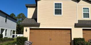 3BR Townhome in Tavares with Open Floor Plan & Community Playground Gallery 1