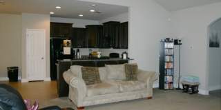 Great South Crestview Location! Gallery 3