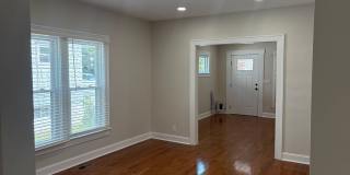 A newly updated 3 bedroom in Old North! Gallery 22