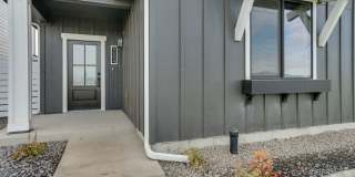 Effortless Elegance: Discover Your Ideal 2 Bedroom, 2 Bath Sanctuary Gallery 3