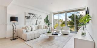 Clara Bay Harbor I Gallery 2