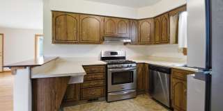 1217 Corvet Avenue Gallery 9