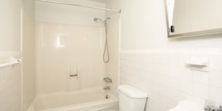 Woodbury Apartments Gallery 7