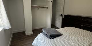 805 E Taylor St Gallery 1