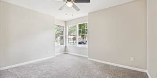Beautiful 3/2 available now! Gallery 11