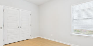 18072 Longleaf Drive Gallery 6