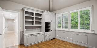 Elegant Los Altos Townhouse Near Redwood Grove & Shoup Park Gallery 22