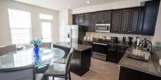 9926 NEW POINTE Drive Gallery 8