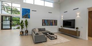 401 Royal Plaza Dr Gallery 20