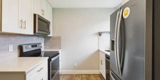 2227 NE 3rd Avenue Gallery 7