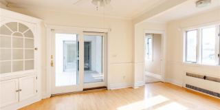 22 Serafin Place Gallery 17
