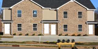 2 Bedroom 1.5 Bath Townhome Gallery 1