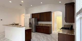 9512 Greenpointe Drive Gallery 15
