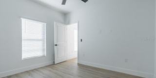 50 W 12TH Street Gallery 24