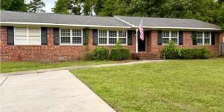 4-Bedroom Near UNCW Campus Gallery 1