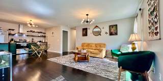 Fully Furnished Home with great location Gallery 4