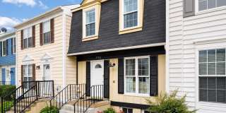 5752 SUNSET VIEW Lane Gallery 1