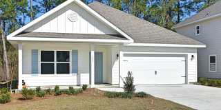 Fresh Paint and flooring- 4 Bedroom 2 Bath in Santa Rosa Beach Gallery 1