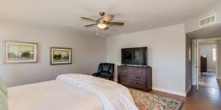 5729 E ANDERSON Drive Gallery 25