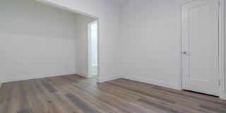 1412 N. Gordon St. Gallery 5