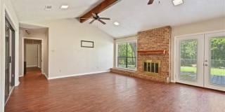 2505 Rustling Oaks Drive Gallery 7
