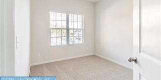Room for Rent in 3 Bedroom Townhome at 1029 Beatty Woods Ln Gallery 16