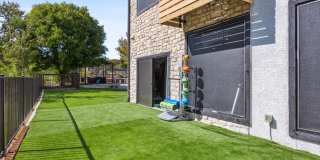 Radius on Grove Radius on Grove Gallery 32