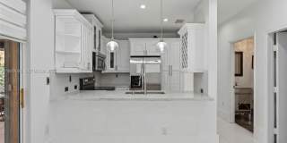 2302 NW 161st Ter Gallery 13