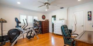 2317 NE 28th Court Gallery 26