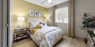 Madison Franklin Gallery 15