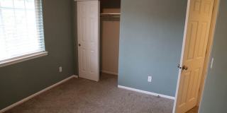 Single Level 4 bed 2 bath home Single Level 4 bed 2 bath home Gallery 11