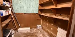 3-bed/2-bath with two living spaces! Gallery 26