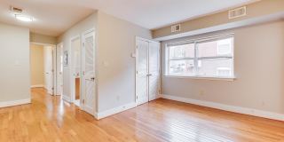 61 FORRESTER Street SW Gallery 4