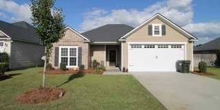 Beautiful and Convenient 3BR/2BA Home near Moody Airforce Base in Valdosta, GA Gallery 1