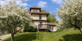 Bright, freshly painted home with HUGE garage space! Gallery 1
