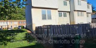 9445 Lexington Cir Gallery 20