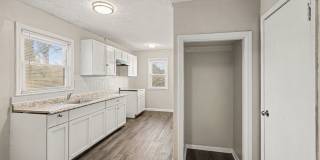 Beautiful 3 Bedroom 1 Bathroom Home in Kansas City! Gallery 1