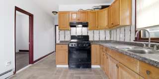 35 WEST 52ND ST Gallery 17