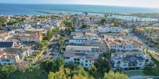 30+ Day Fully Stylishly furnished & Tastefully designed Newport Beach Vacation Rental Gallery 14