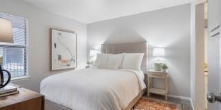 Sheridan Springs Apartments Gallery 12