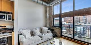 215 N Aberdeen Street Gallery 15